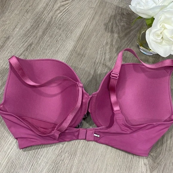 Victoria’s Secret Push-Up Bra, Hot Pink, 36E (DD) - Picture 2 of 7